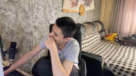 Snapshot of vialeras chatting on 02-15-25, 04:25 vialeras online show from 02-15-25, 04:25