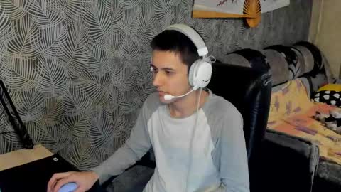 Snapshot of vialeras chatting on 02-28-25, 01:47 vialeras online show from 02-28-25, 01:47