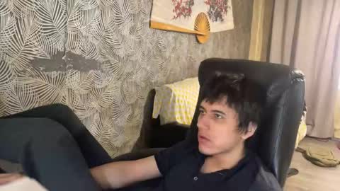 Snapshot of vialeras chatting on 09-09-25, 01:38 vialeras online show from 09-09-25, 01:38