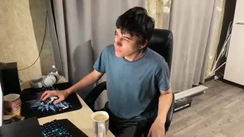 Snapshot of vialeras chatting on 10-05-25, 12:53 vialeras online show from 10-05-25, 12:53