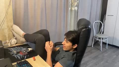 Snapshot of vialeras chatting on 11-27-25, 02:24 vialeras online show from 11-27-25, 02:24