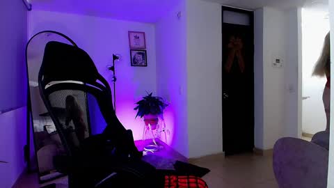 Vianca Cruz online show from 05-31-26, 08:10