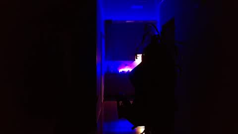 Snapshot of viannca__ chatting on 03-03-25, 02:58 Ariana  online show from 03-03-25, 02:58