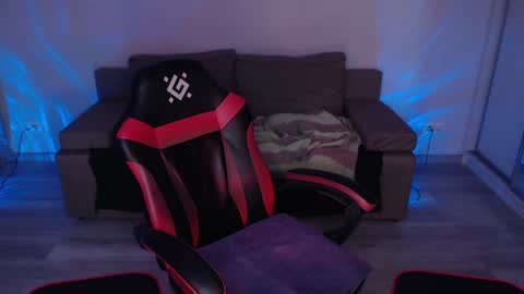 Snapshot of viarikalambert chatting on 01-31-25, 09:48 next stream online show from 01-31-25, 09:48