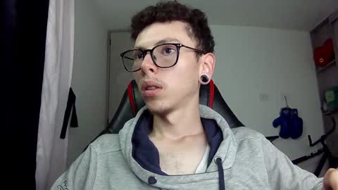 Snapshot of vicent_brais chatting on 12-05-24, 10:33 Vicent Brais online show from 12-05-24, 10:33