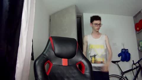 Snapshot of vicent_brais chatting on 12-06-24, 08:05 Vicent Brais online show from 12-06-24, 08:05