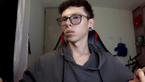 Snapshot of vicent_brais chatting on 12-07-24, 05:15 Vicent Brais online show from 12-07-24, 05:15