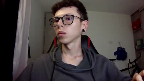 Snapshot of vicent_brais chatting on 12-07-24, 08:22 Vicent Brais online show from 12-07-24, 08:22