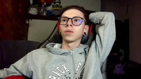 Snapshot of vicent_brais chatting on 02-08-25, 01:43 Vicent Brais online show from 02-08-25, 01:43