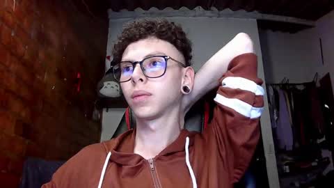 Snapshot of vicent_brais chatting on 02-16-25, 01:03 Vicent Brais online show from 02-16-25, 01:03