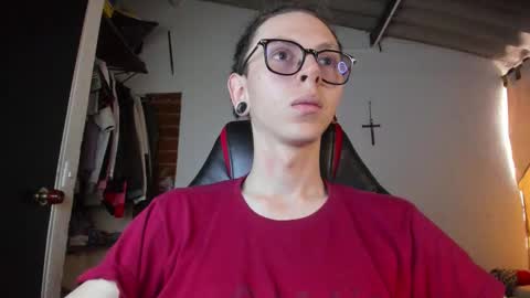 Snapshot of vicent_brais chatting on 02-10-26, 03:49 Vicent Brais online show from 02-10-26, 03:49