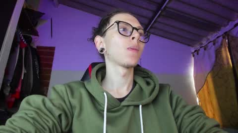 Snapshot of vicent_brais chatting on 02-24-26, 01:09 Vicent Brais online show from 02-24-26, 01:09