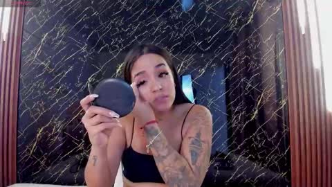 Snapshot of vichy_evans chatting on 01-08-26, 07:16 Vichy Everyday From 1400 to 2130 Col Time online show from 01-08-26, 07:16