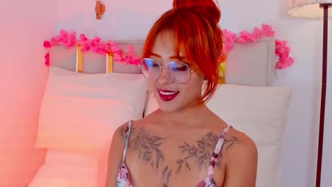 Snapshot of vicioushorse33 chatting on 10-30-25, 10:10 Sophie and Stan online show from 10-30-25, 10:10