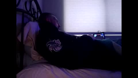 Snapshot of viciouzz1 chatting on 11-29-25, 01:03 viciouzz1 online show from 11-29-25, 01:03