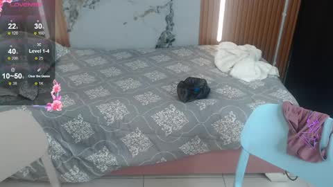 Victoria y Danniela online show from 04-28-26, 02:27