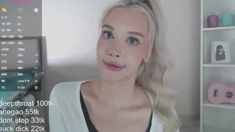 Snapshot of vickyfuckingdoll chatting on 10-12-25, 10:42 vickyfuckingdoll online show from 10-12-25, 10:42