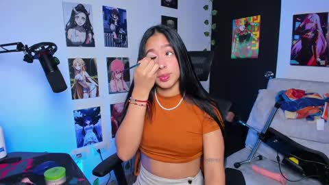 Snapshot of vickysth1 chatting on 09-08-25, 11:04 VICTORIA 3 online show from 09-08-25, 11:04