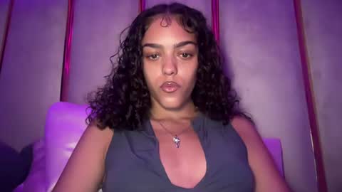 Snapshot of vickyyyx chatting on 05-19-26, 03:02 Goddess Victory online show from 05-19-26, 03:02