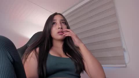 Victoria  online show from 09-12-25, 09:04