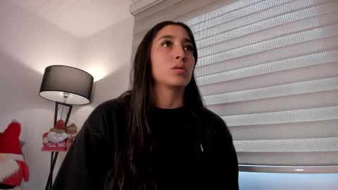 Victoria  online show from 12-18-25, 07:53