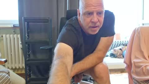 Vic online show from 07-27-26, 05:20