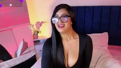 victoria1_cf online show from 07-25-26, 04:32