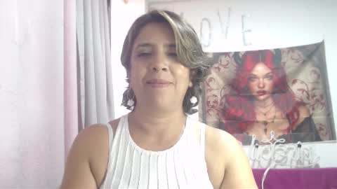 Hi guys   Im victoria  Be the one who can control me in PVT online show from 11-13-25, 07:46