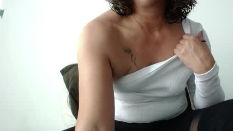 Hi guys   Im victoria  Be the one who can control me in PVT online show from 04-15-26, 04:03