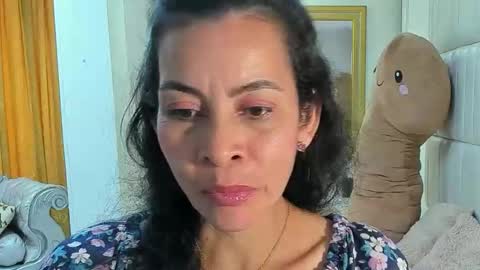 Victoria  grey  online show from 03-18-26, 07:06