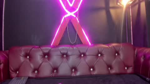 Victoria online show from 12-18-24, 11:19