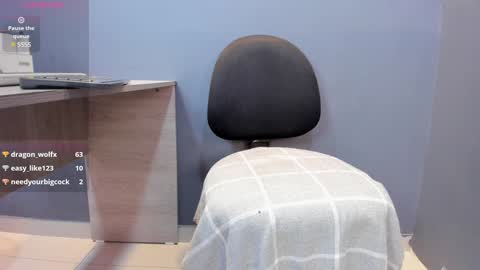 Victoria online show from 01-14-25, 12:00