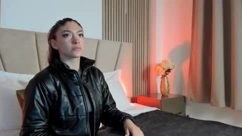 VIC online show from 11-11-25, 11:43