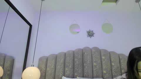 valentina online show from 02-11-26, 12:21