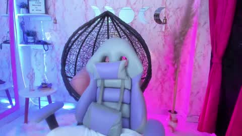 victoria_floyd1 online show from 02-11-25, 07:27