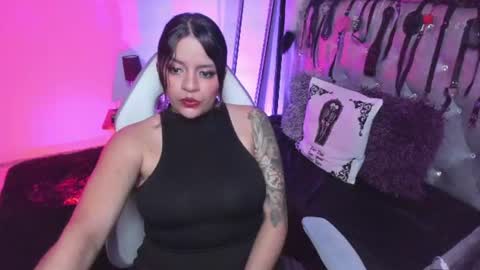 victoria_floyd1 online show from 06-16-26, 08:33