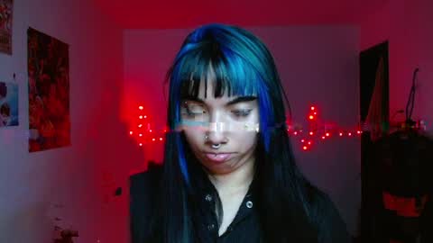 victoria online show from 05-05-26, 03:58