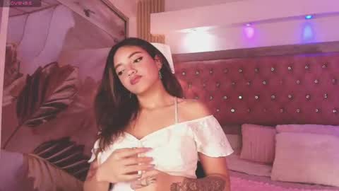 Snapshot of victoria_leiya chatting on 07-24-26, 01:09 VICTORIA online show from 07-24-26, 01:09