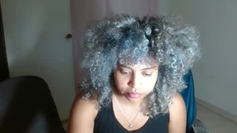 VICKY online show from 02-01-25, 07:57