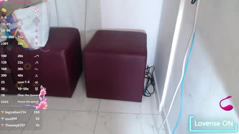 victoria online show from 01-25-25, 04:45