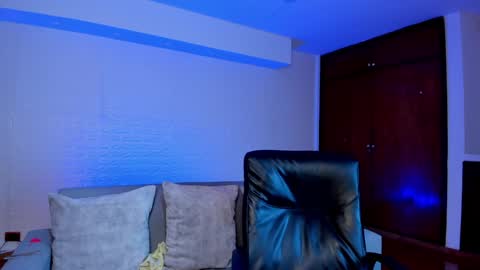 Snapshot of victoria_mooree chatting on 02-07-25, 06:34 Victoria Everyday From 1400 to 2130 Col Time online show from 02-07-25, 06:34