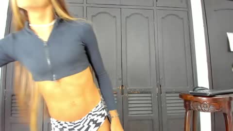 victoria_sweets_ online show from 01-19-25, 09:23