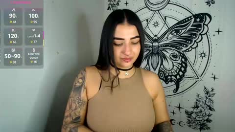 Snapshot of victoria_vox chatting on 02-28-25, 11:58 Victoria online show from 02-28-25, 11:58