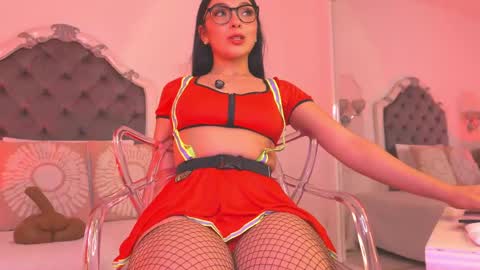 Snapshot of victoria_watsson chatting on 10-10-25, 12:48 victoria_watsson online show from 10-10-25, 12:48