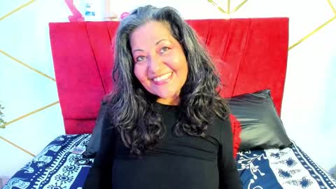 victoriaa_anderson_ online show from 12-17-25, 09:54