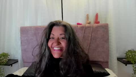 Snapshot of victoriaa_anderson_ chatting on 05-06-26, 06:24 victoriaa_anderson_ online show from 05-06-26, 06:24