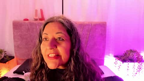 Snapshot of victoriaa_anderson_ chatting on 05-27-26, 03:31 victoriaa_anderson_ online show from 05-27-26, 03:31