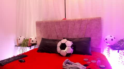 Snapshot of victoriaa_anderson_ chatting on 06-09-26, 12:06 victoriaa_anderson_ online show from 06-09-26, 12:06