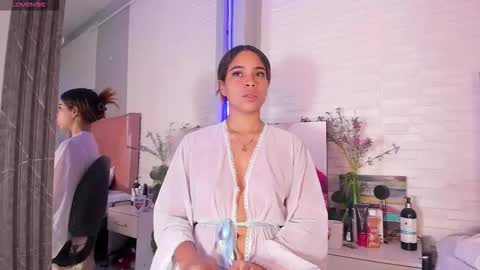 Victoria online show from 12-20-25, 07:21