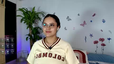 Victoria online show from 05-17-26, 10:00